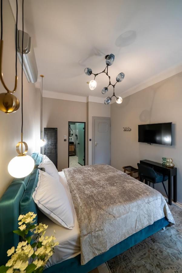 Hotel Nest à Győr Extérieur photo